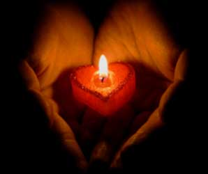 Любовный приворот на красной свече